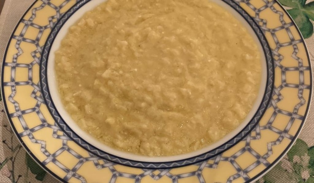 Avgolemono, a soup made with rice. Photo: Instagram/@around_the_bay_and_away Avgolemono, a soup made with rice. Photo: Instagram/@around_the_bay_and_away